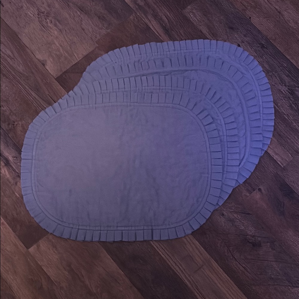 Blue Oval Placemats Set